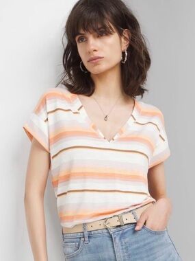 3/$30|🌸WHBM Short Sleeve Power Tee